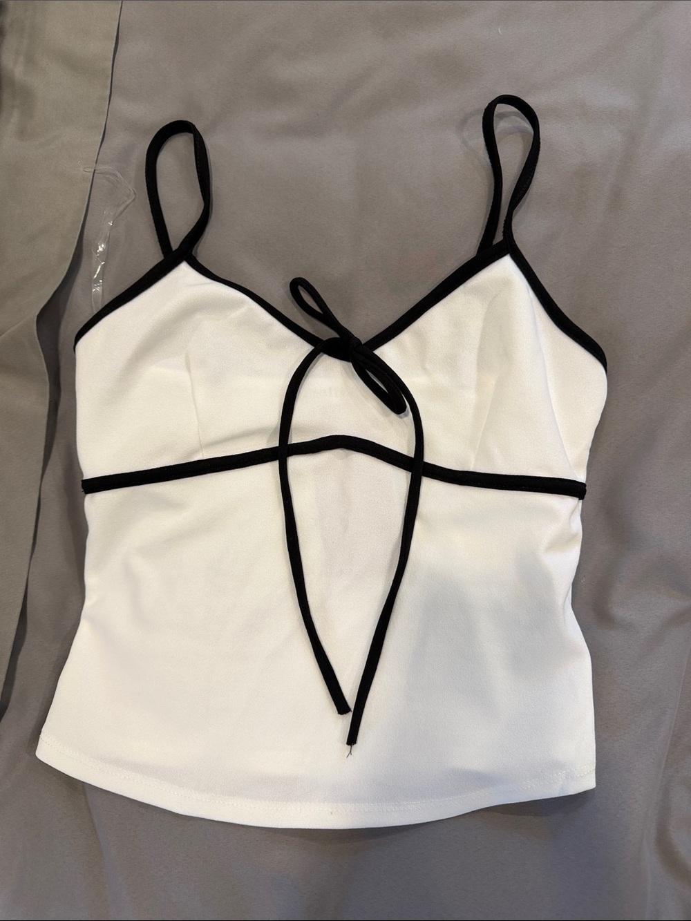 NWT Graffiti - White & Black Contrast Tie-Front Cami Top